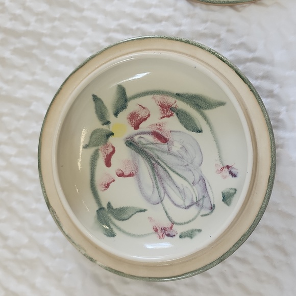 Vintage Pottery Cheese/Butter Dish - Picture 2 of 6